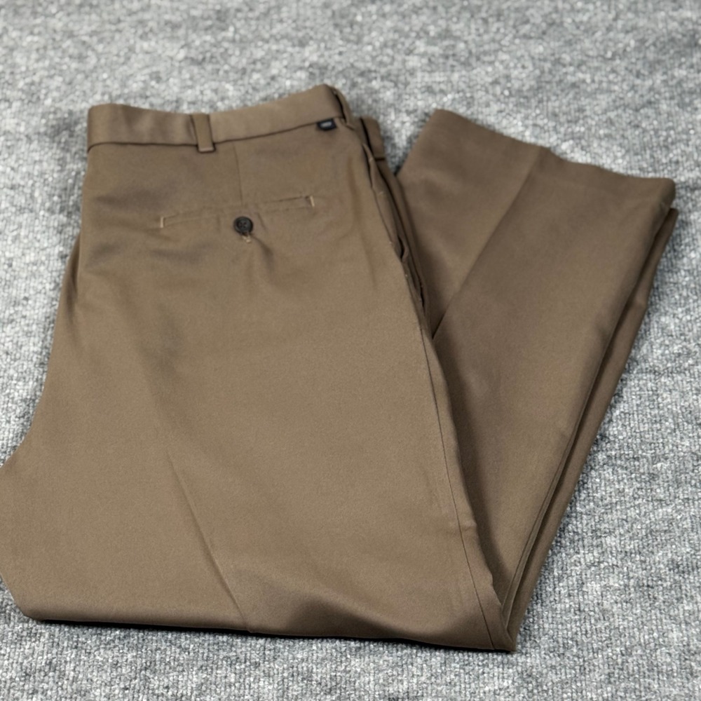 Dockers Golf Mens Flat Front Pants Olive Green  40x30 Careerwear Office Business